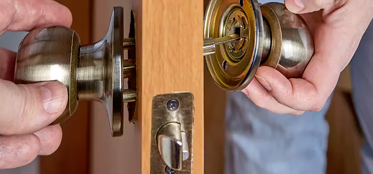 Sliding Door Lock Repair Moscow