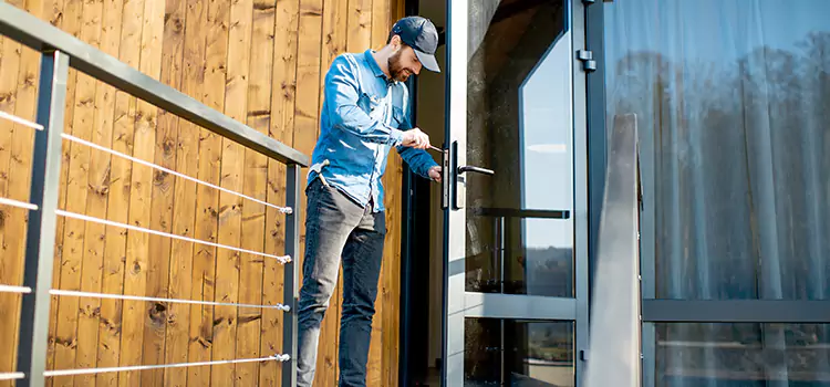 Patio Screen Door Installation Moscow